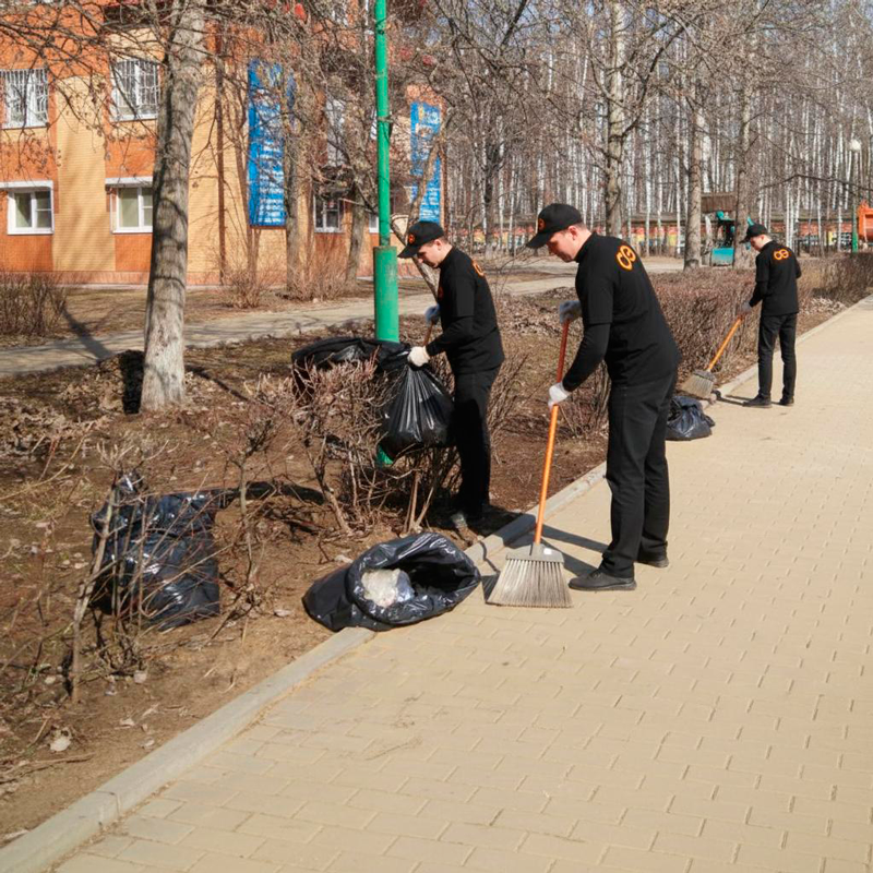Уборка листьев в Пучеже